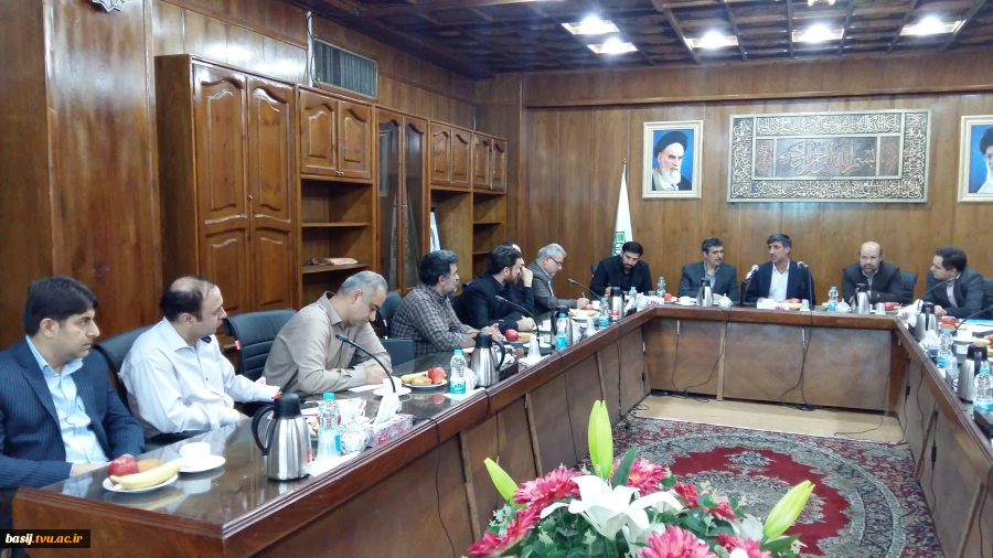 جلسه معارفه مسئول بسیج اساتید دانشکده فنی انقلاب اسلامی تهران